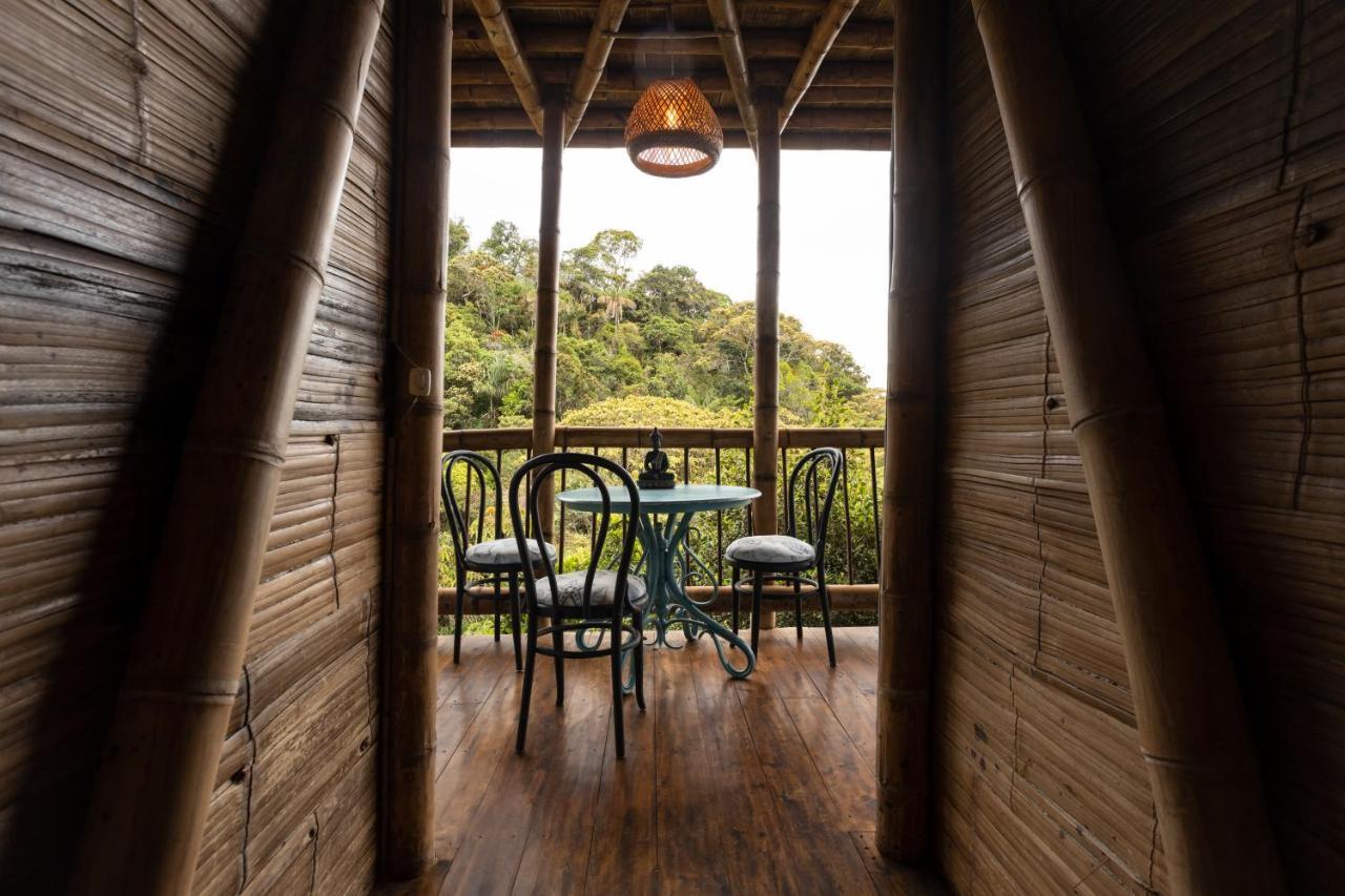 La Casa De Loto Retreat Guatape Exterior photo