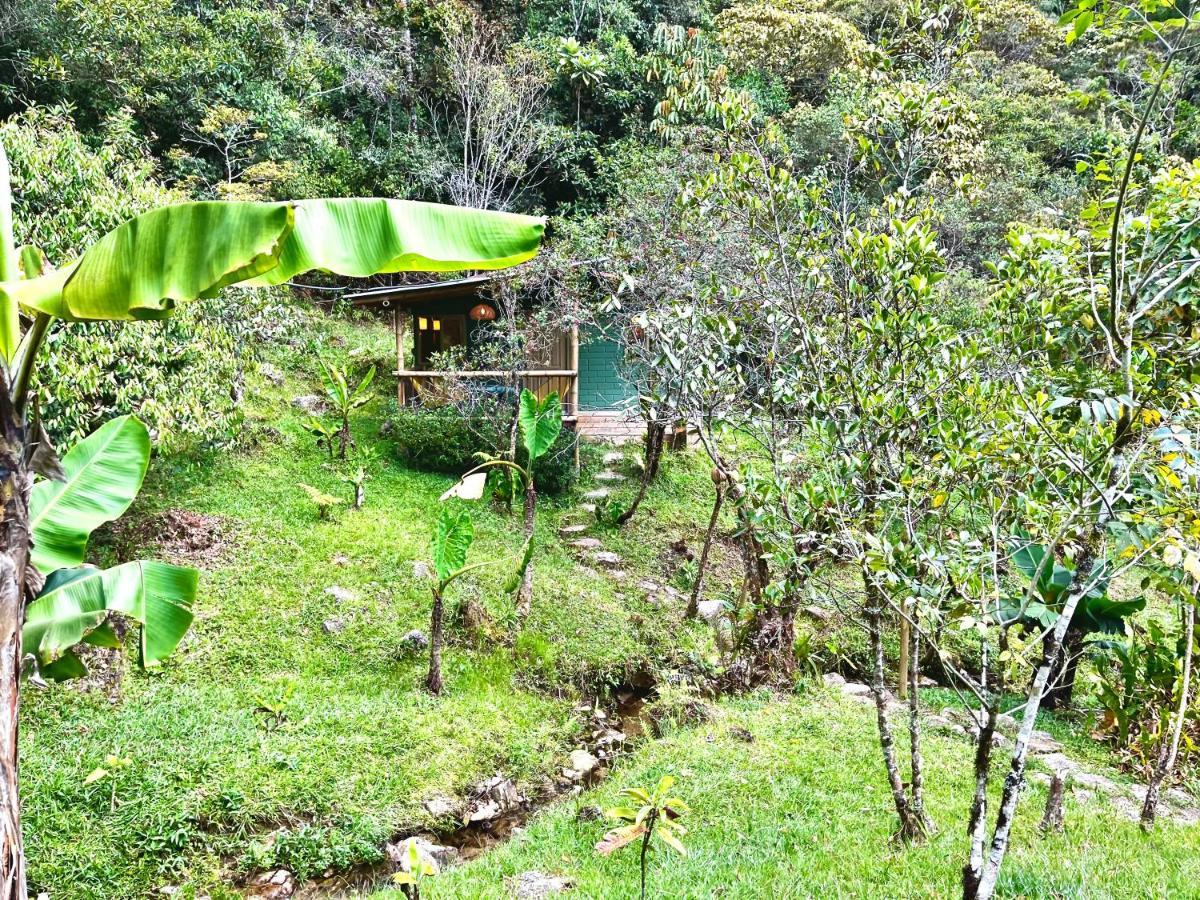 La Casa De Loto Retreat Guatape Exterior photo