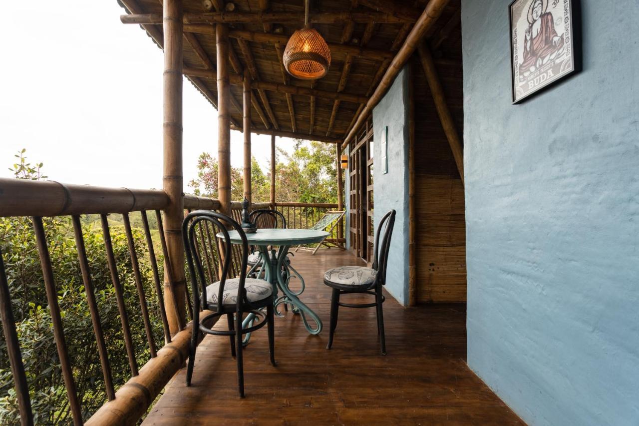La Casa De Loto Retreat Guatape Exterior photo